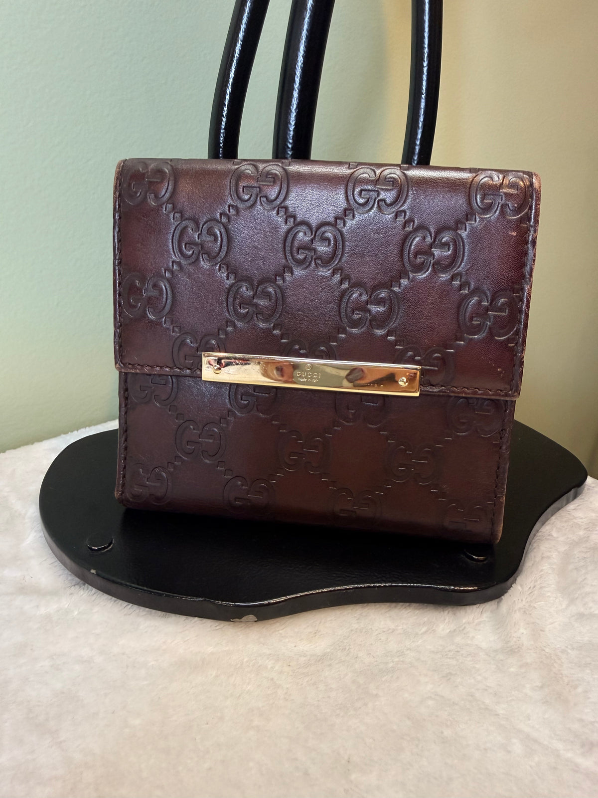 1904. Gucci Brown Leather Guccissima Compact Wallet