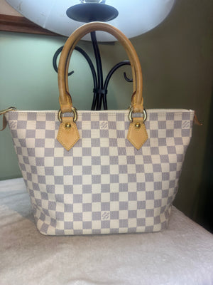 1357. Louis Vuitton Damier Azur Saleya PM