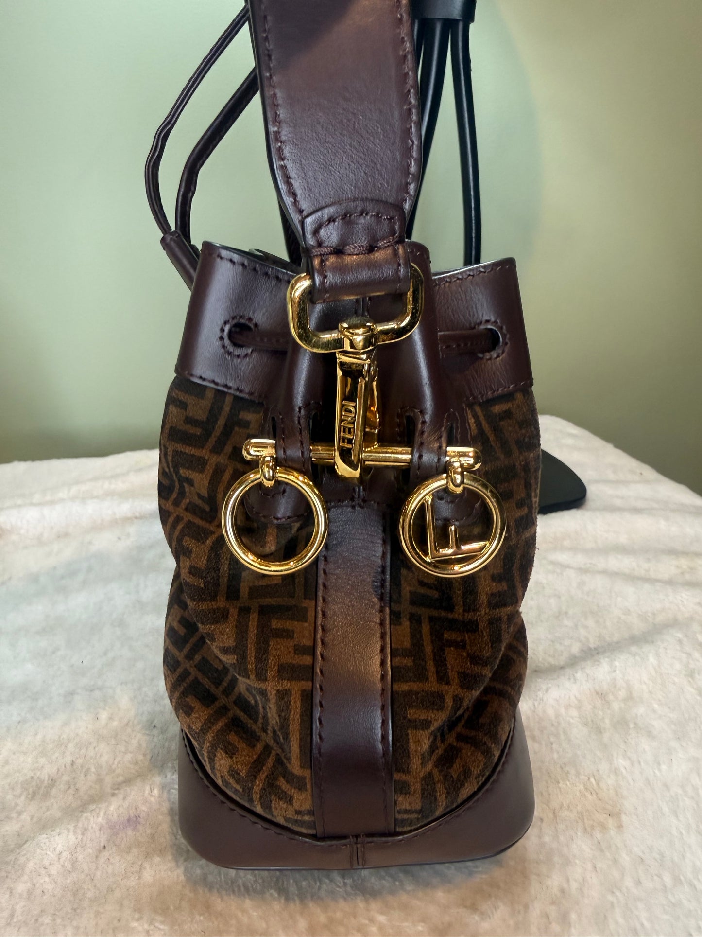 1543. Fendi Brown Suede Mon Tresor Mini Bucket Bag
