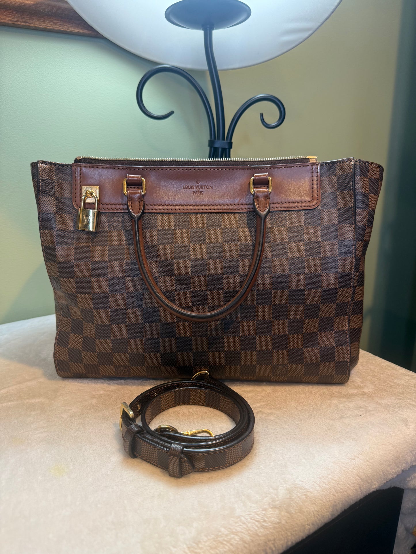 1875. Louis Vuitton Damier Ebene Greenwich PM Tote with Brown leather