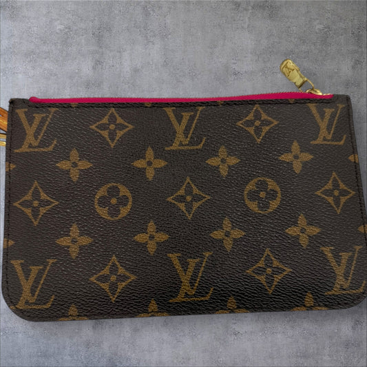 345. Louis Vuitton Neverfull Pouch PM with Fuchsia
