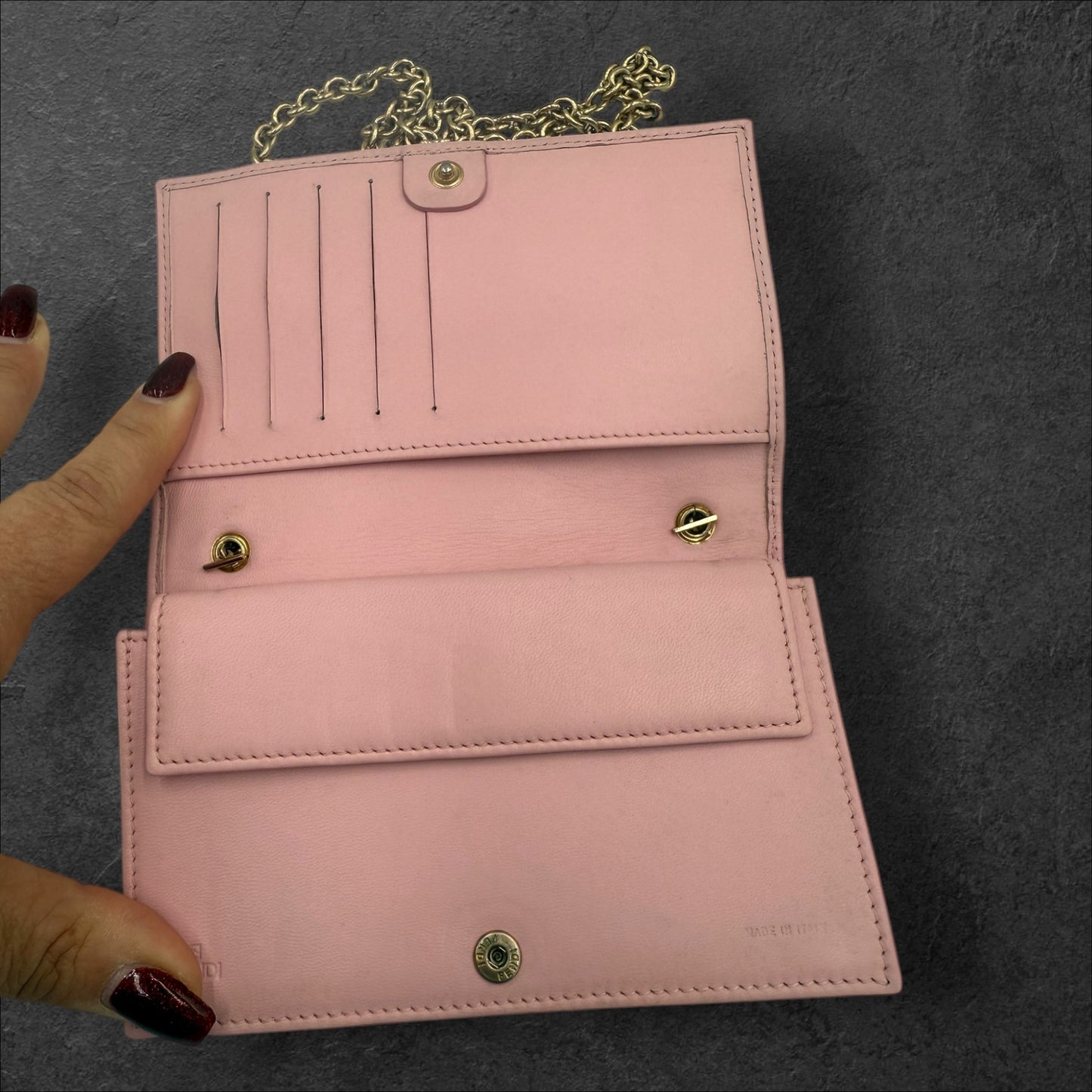 269. Fendi Pink Leather Wallet on Chain Shoulder Bag