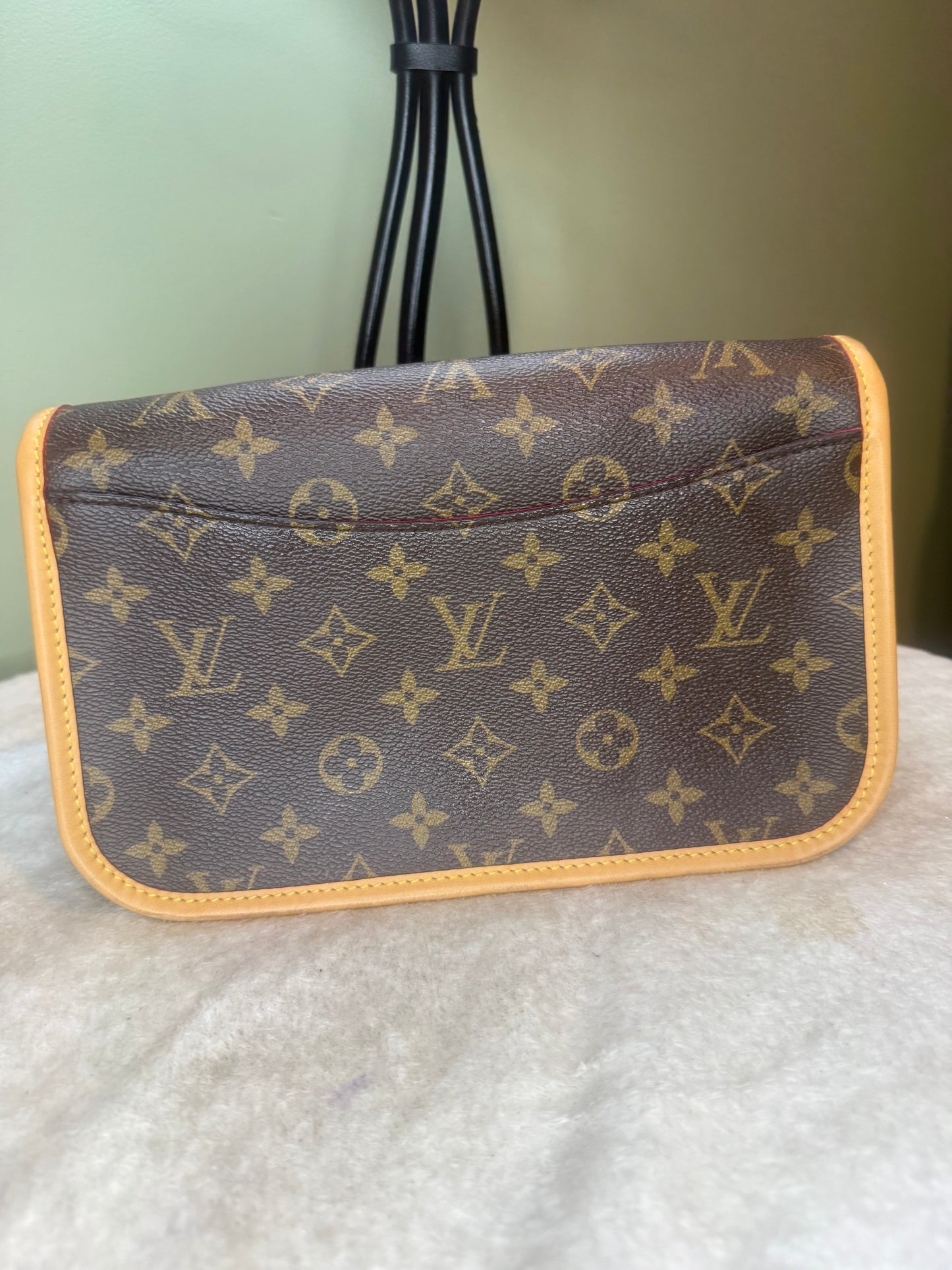 1490. Louis Vuitton Monogram Diane with Fuchsia Pink Interior and both Straps