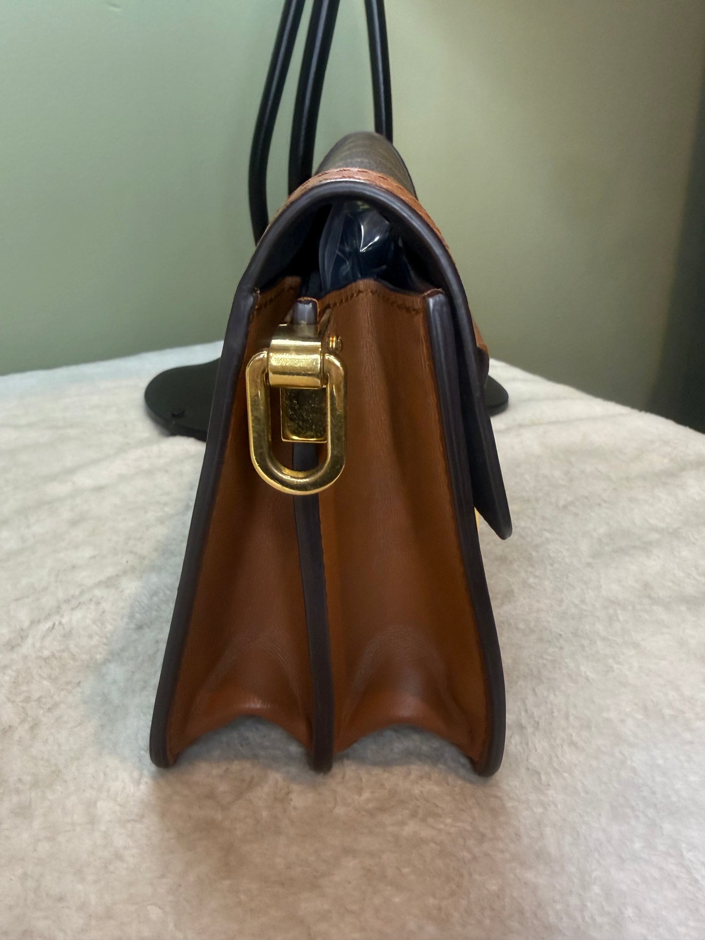 1336. Louis Vuitton Reverse Monogram Mini Dauphine