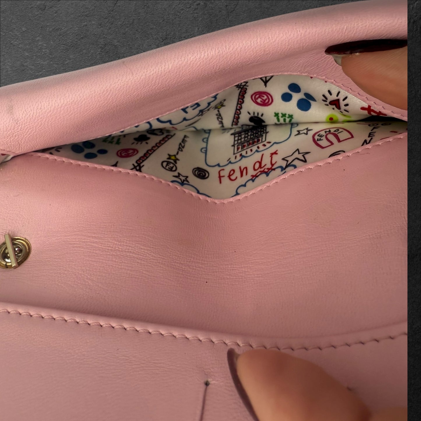 269. Fendi Pink Leather Wallet on Chain Shoulder Bag