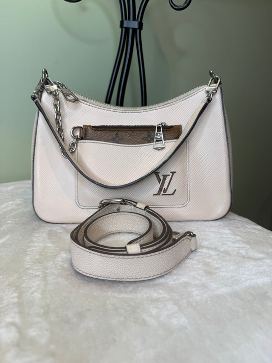 1907. Louis Vuitton Cream Epi Marelle Handbag