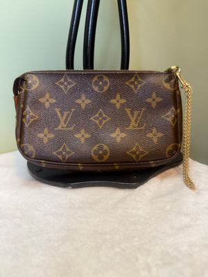 1894. Louis Vuitton Monogram Bucket Pouch