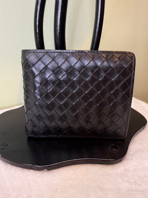 1800. Bottega Black Intrecciato Leather Bifold