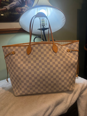 1660. Louis Vuitton Damier Azur Neverfull GM
