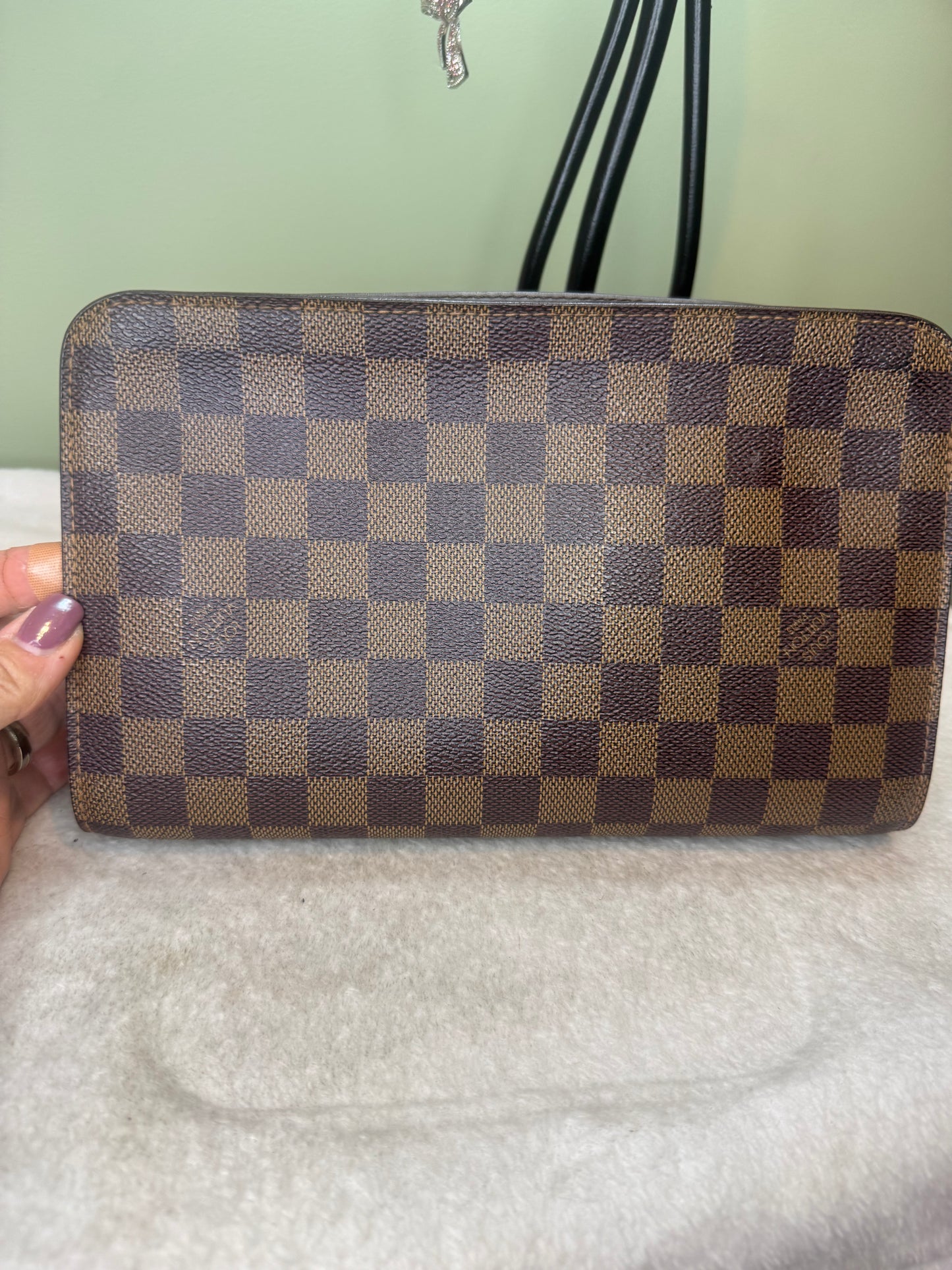 1043. Louis Vuitton Damier Ebene St. Louis Pochette Clutch