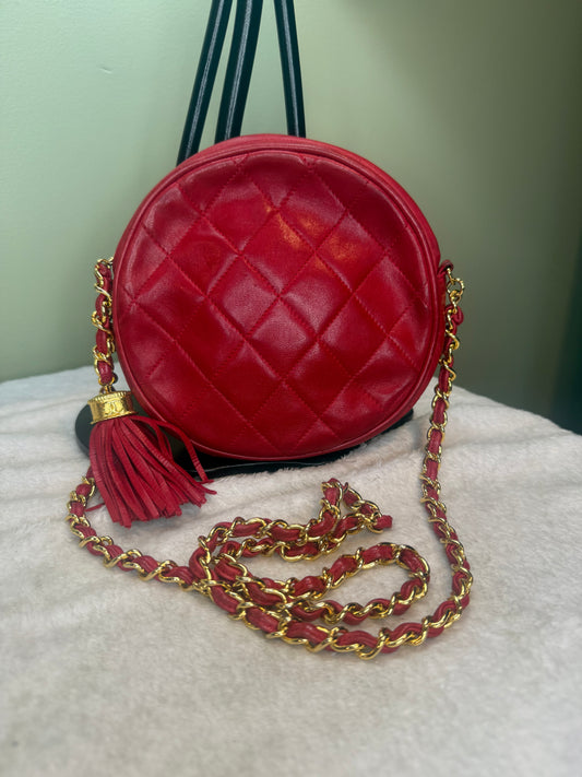 1051. Chanel Red Quilted Round Crossbody with Gold