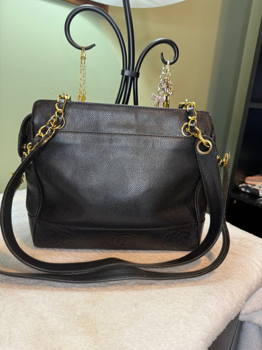 499. Chanel Caviar Small Tote Series 4