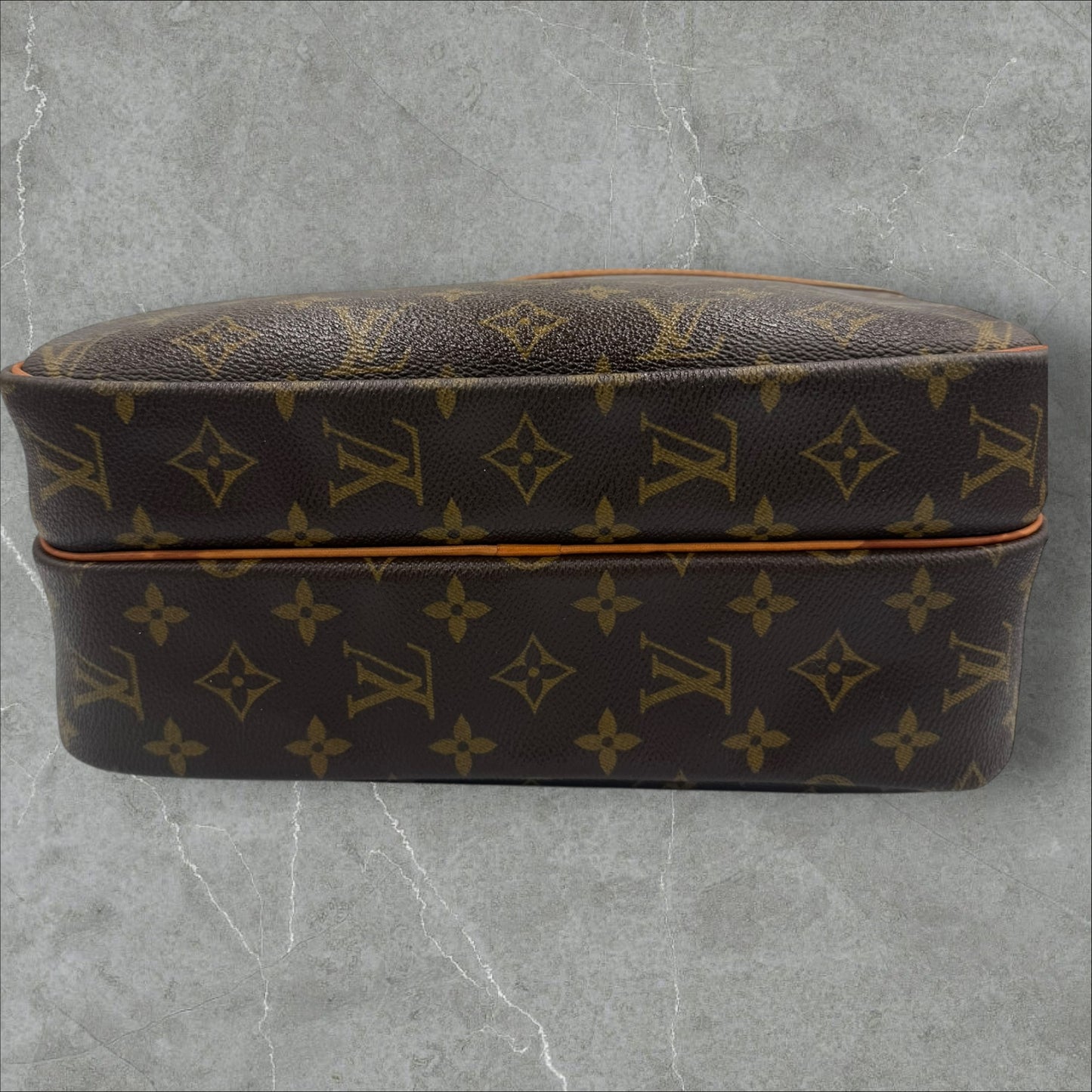 299. Louis Vuitton Monogram Reporter MM Unisex Bag