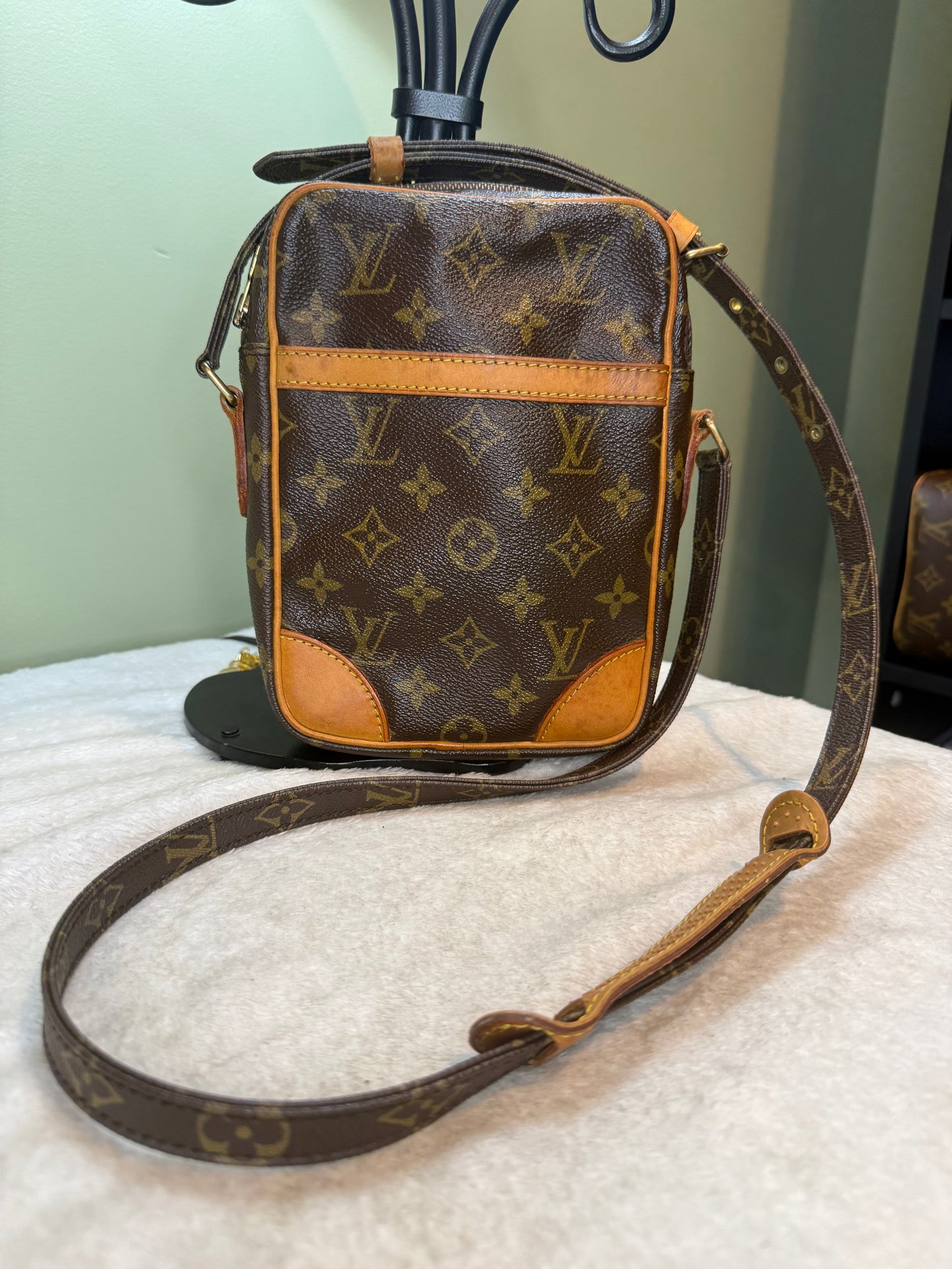 1182. Louis Vuitton Monogram Danube Crossbody