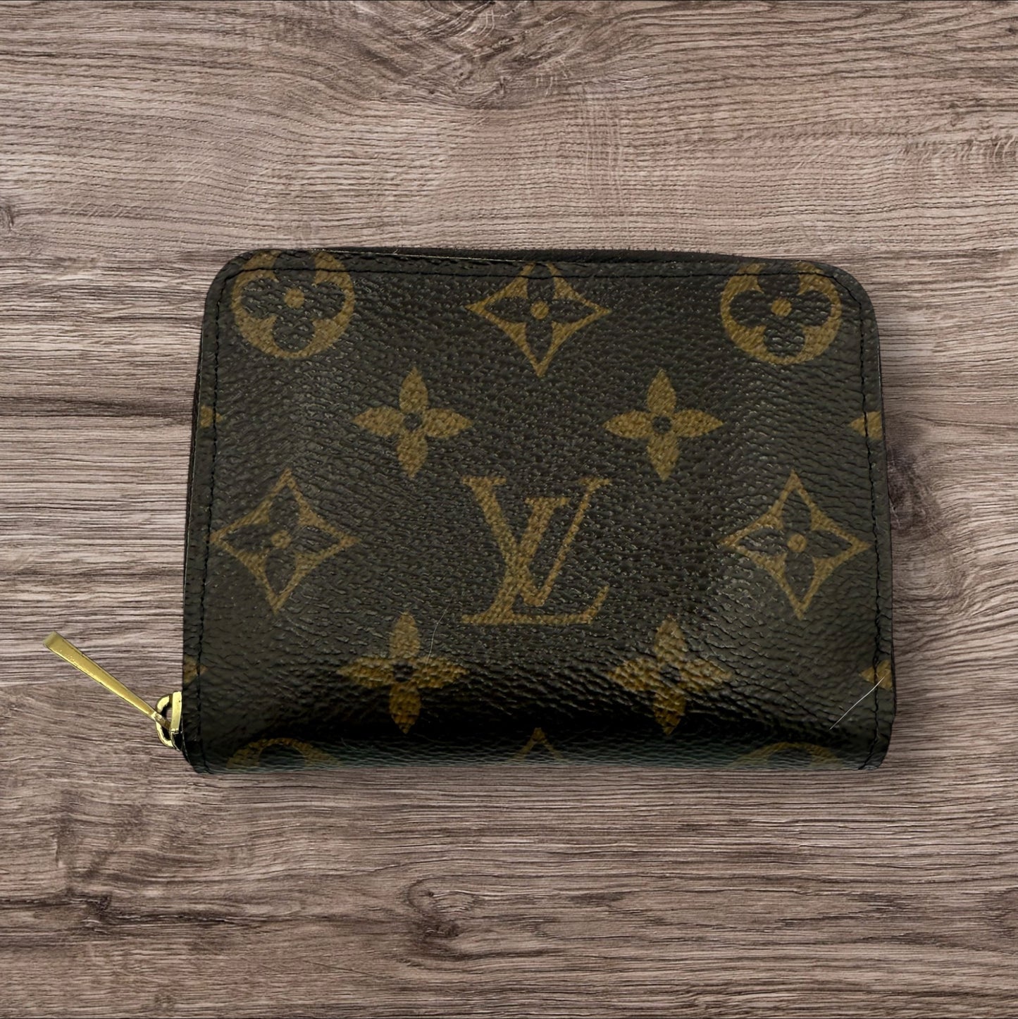 Louis Vuitton Compact Monogram Zippy Wallet