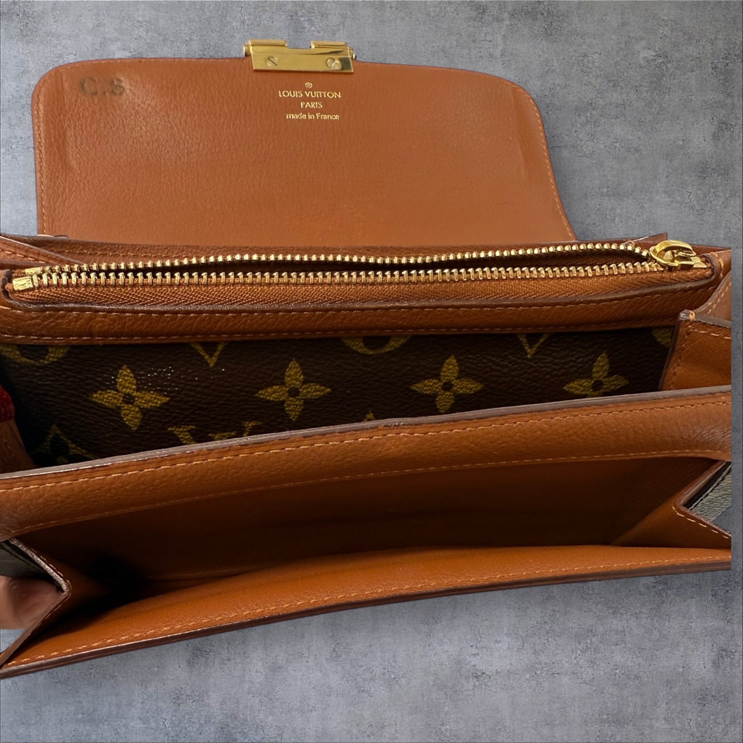 265. Louis Vuitton Monogram Portefeuille Elysee Long Wallet