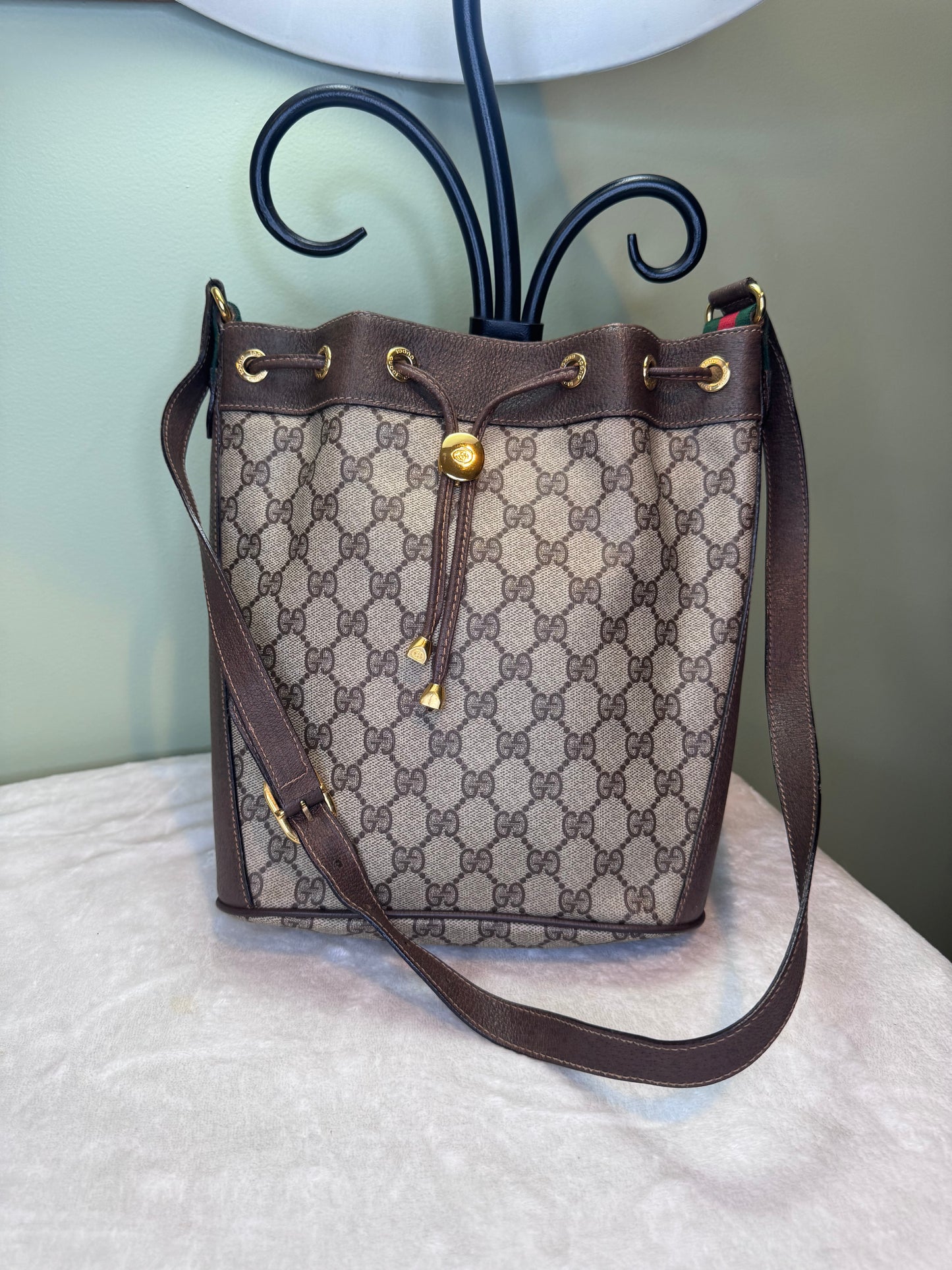 1859. Gucci Vintage GG Supreme Web Drawstring Bucket Bag