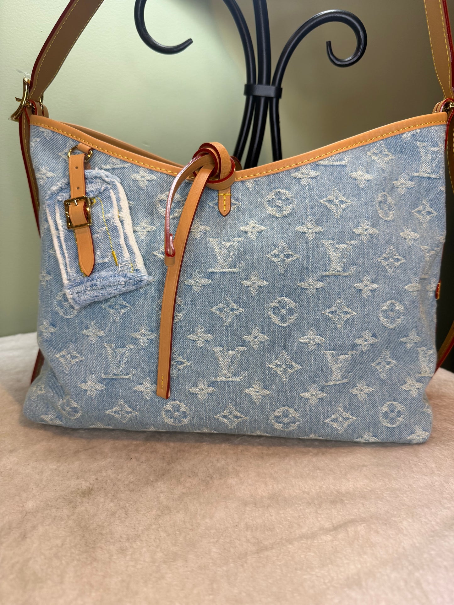 1414. Louis Vuitton Denim Carryall PM Bag with Pouch