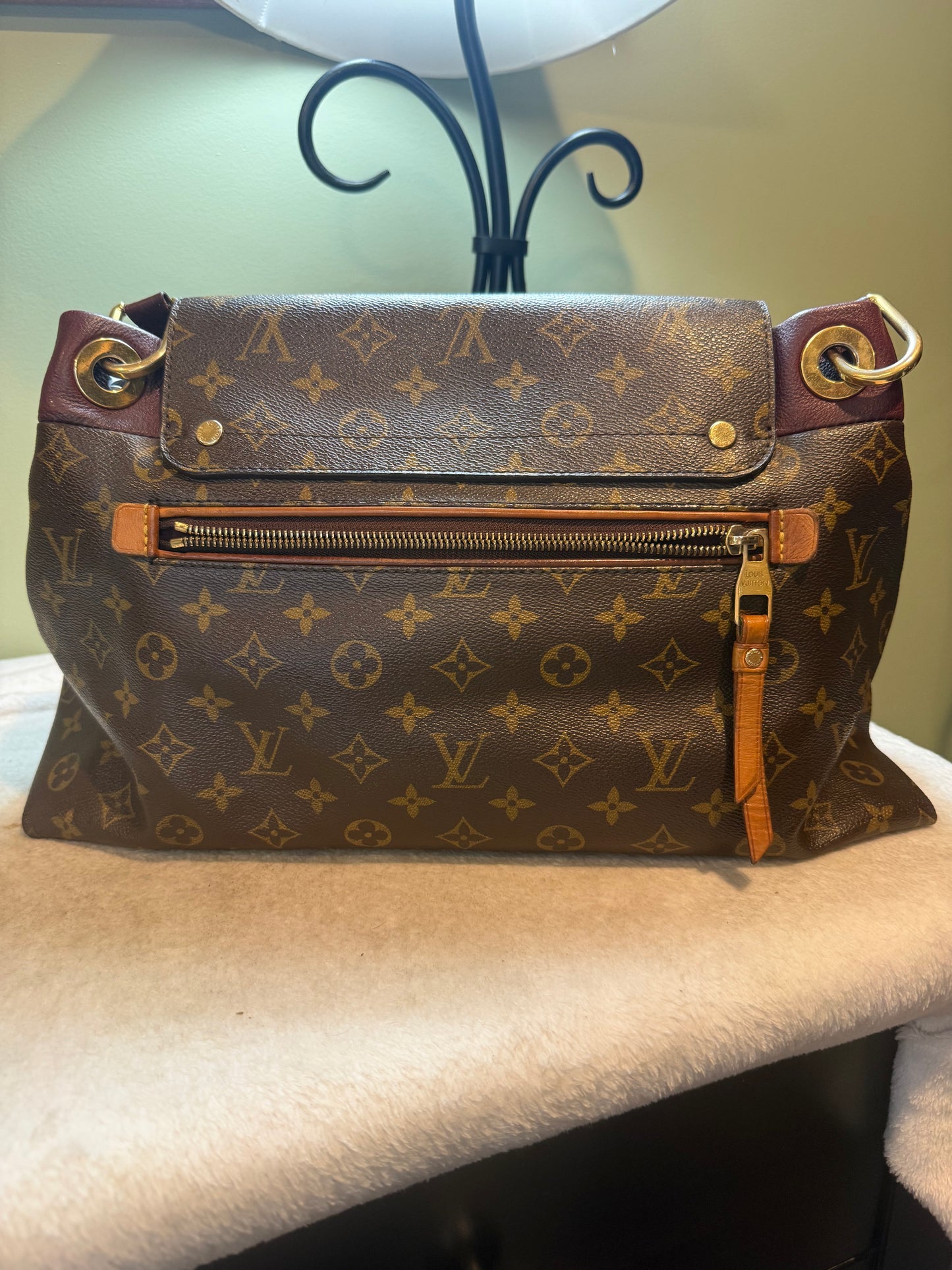 1573. Louis Vuitton Monogram Olympre with Burgundy leather