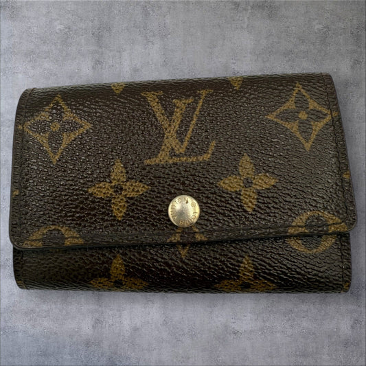 313. Louis Vuitton Monogram 6 Key Ring Holder