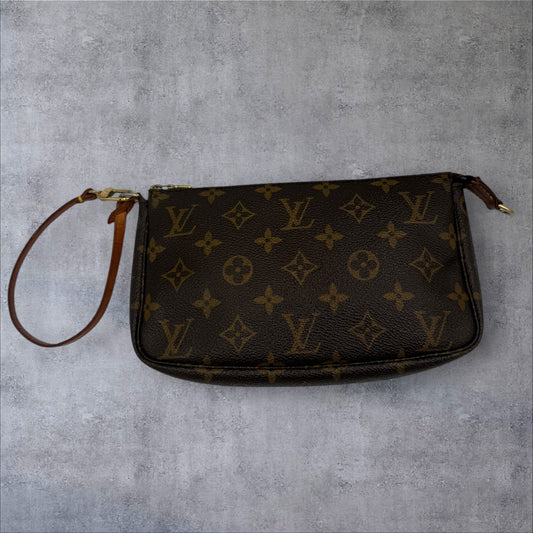 Louis Vuitton Monogram Pochette Accessories