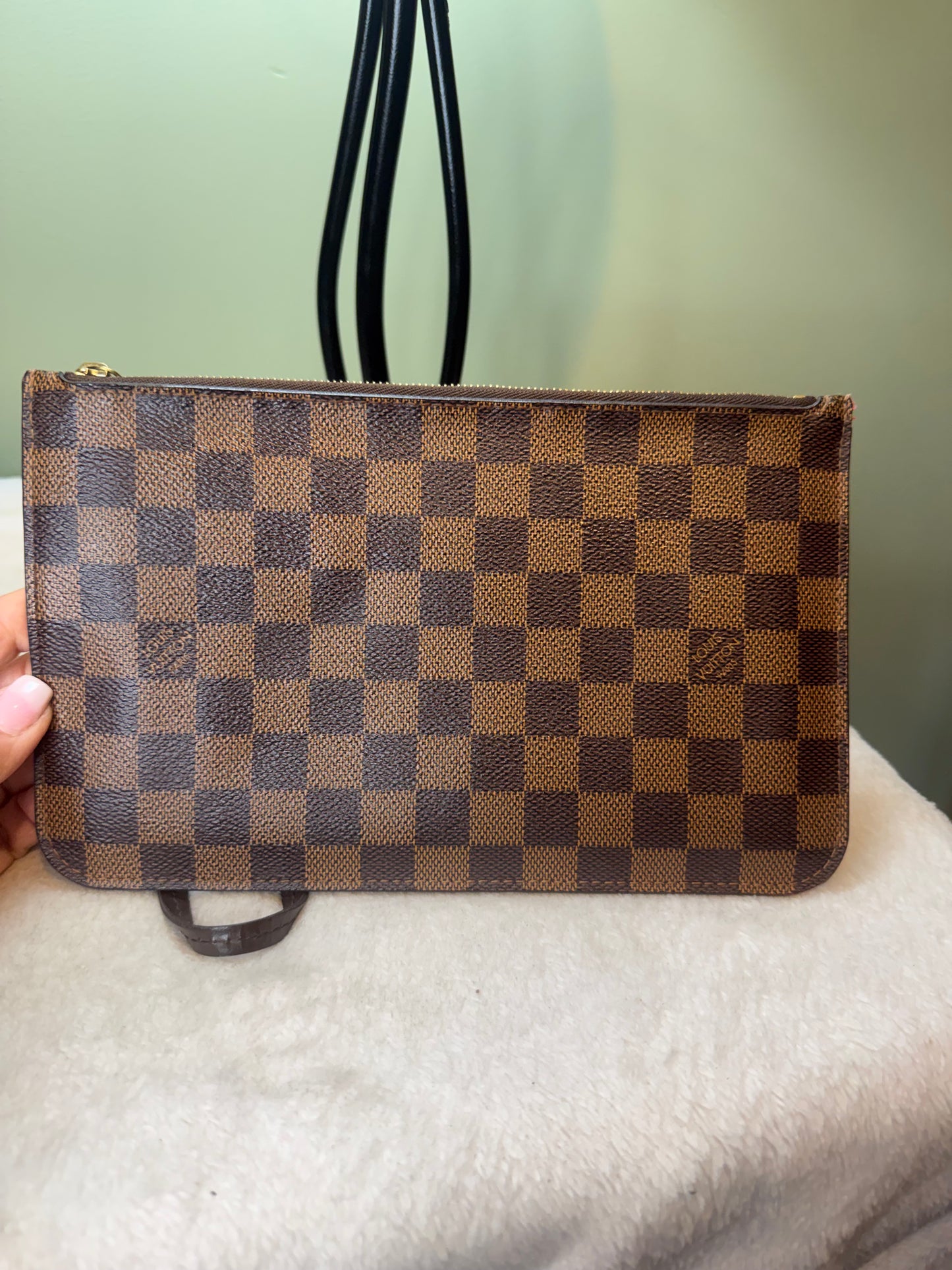 1428. Louis Vuitton Damier Ebene Neverfull MM with Pouch