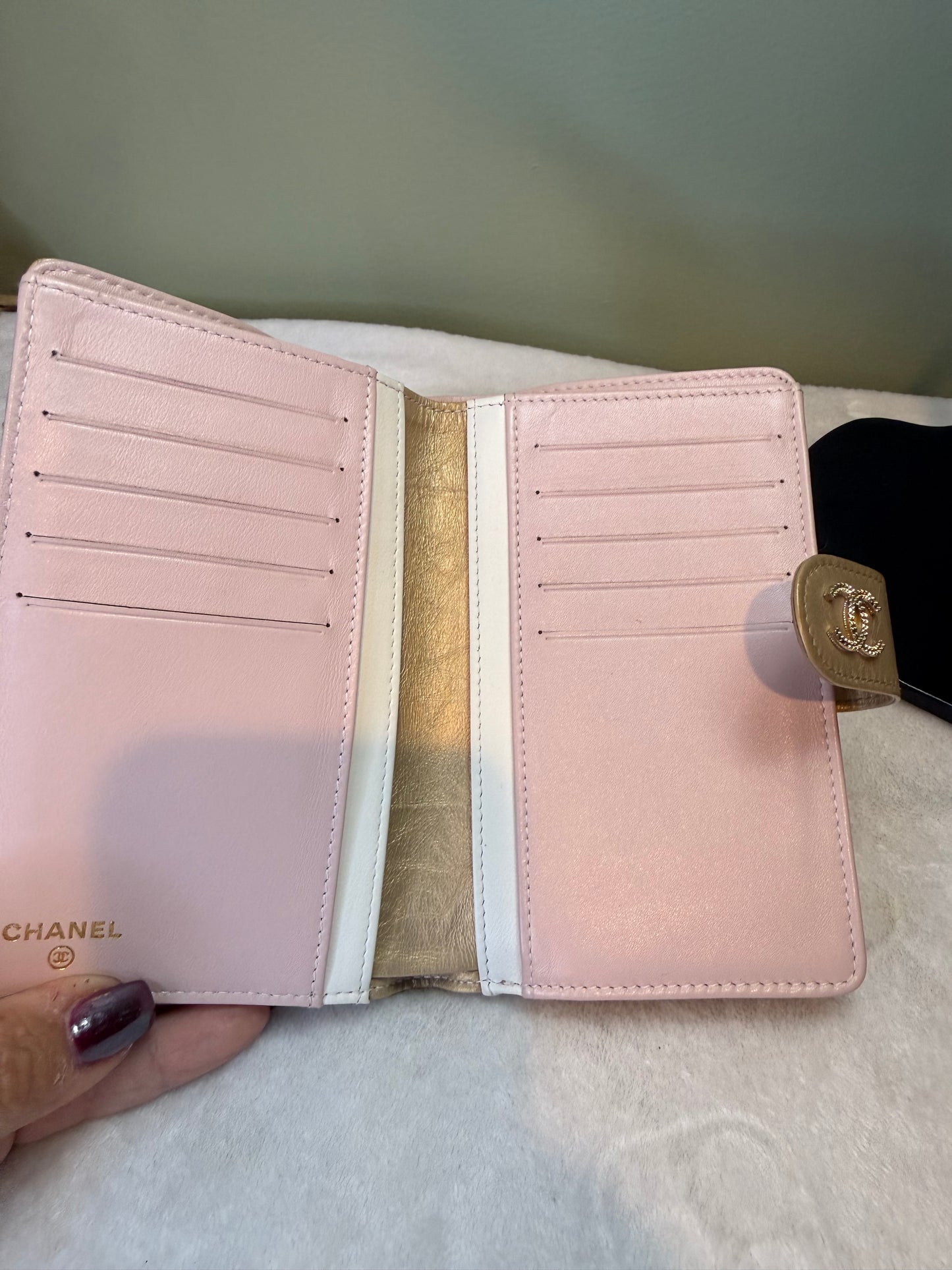 1854. Chanel Gold Matelasse Compact Wallet
