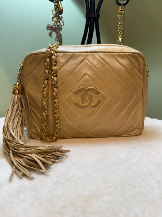 401. Chanel Cream Camera Bag with Gold Chain; Series 1
