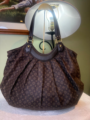 1776. Louis Vuitton Monogram Idylle Fantaisie Bag