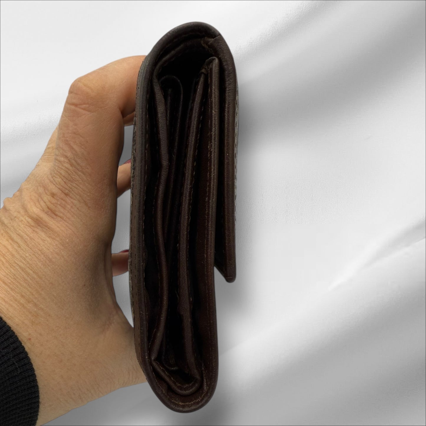 306. Fendi Zucca Pattern Tri-fold wallet