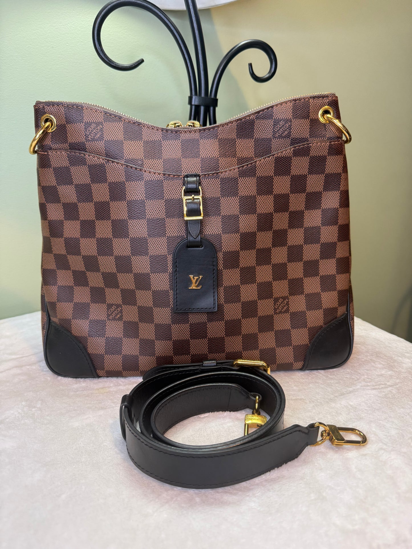 1769. Louis Vuitton Damier Ebene Odeon MM