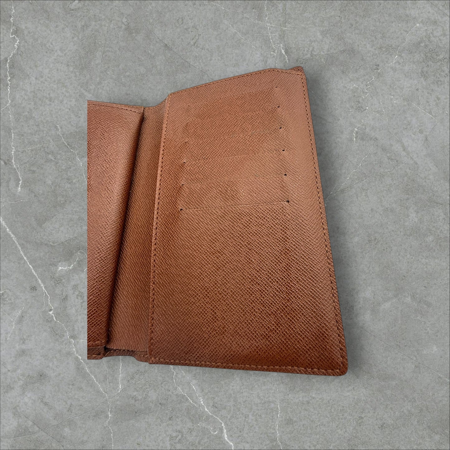 Louis Vuitton Passport Porte-Tresor Etui Wallet