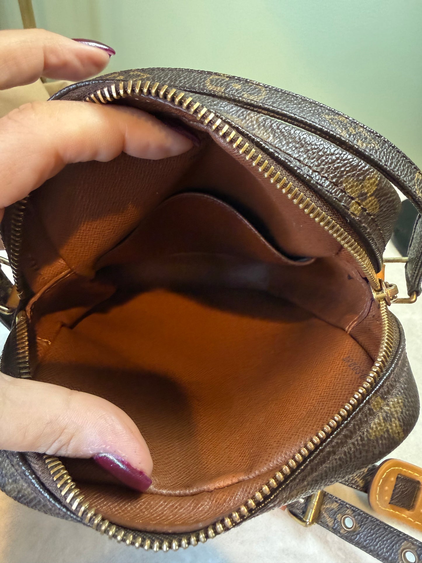 1897. Louis Vuitton Monogram Danube