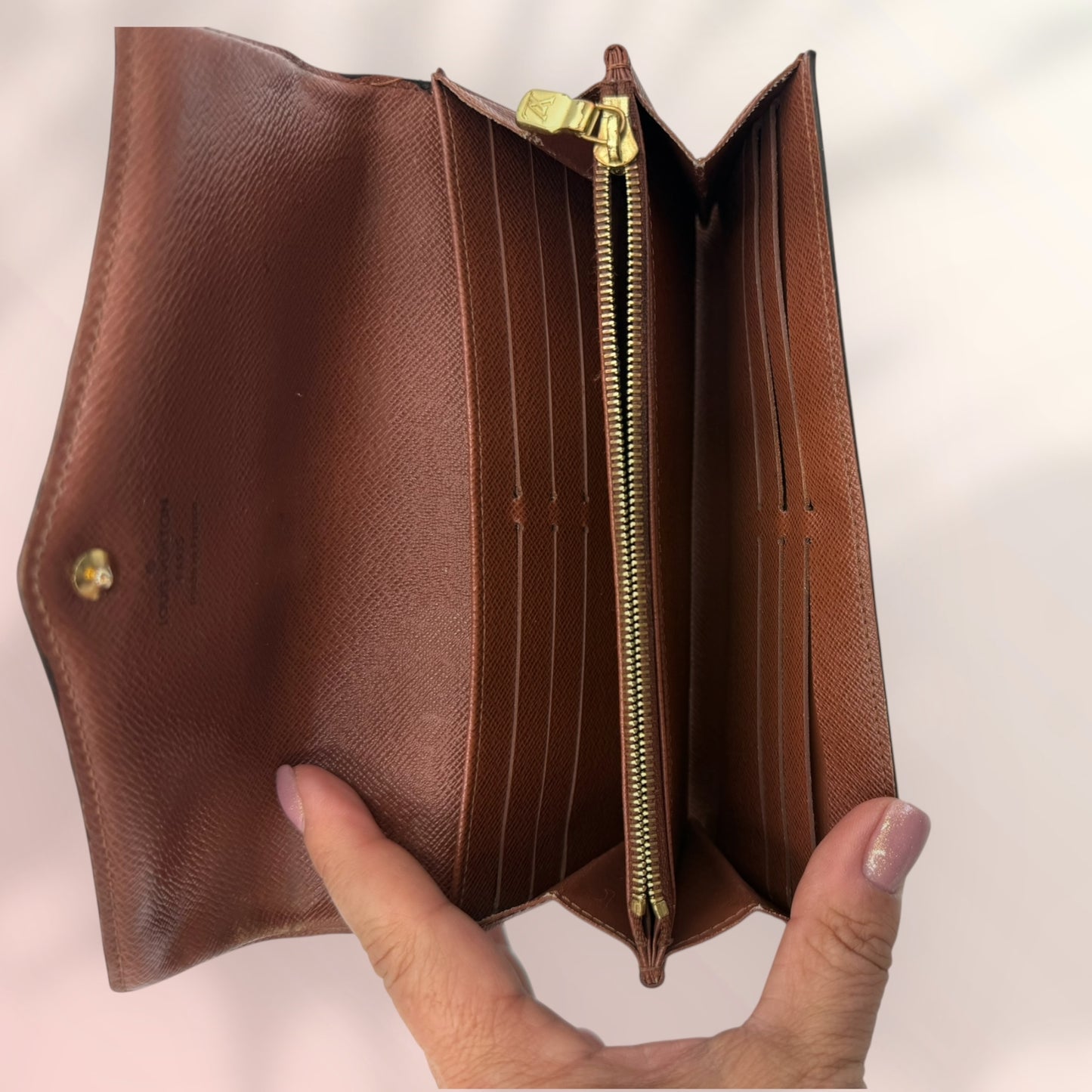 Louis Vuitton Monogram Sarah Wallet
