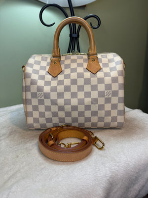 1402. Louis Vuitton Damier Azur Speedy 25 Bando
