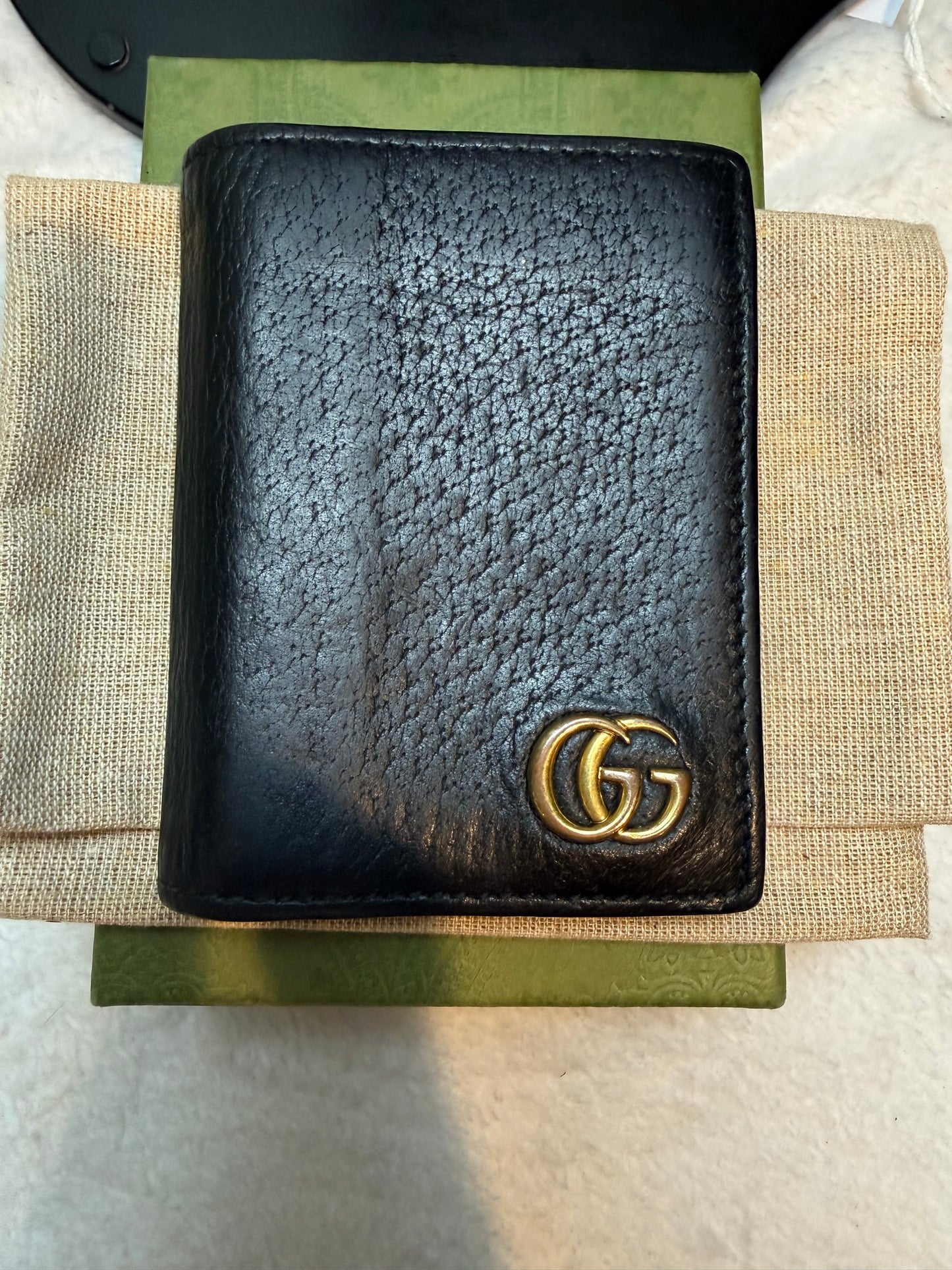 507. Gucci GG Black Card Holder