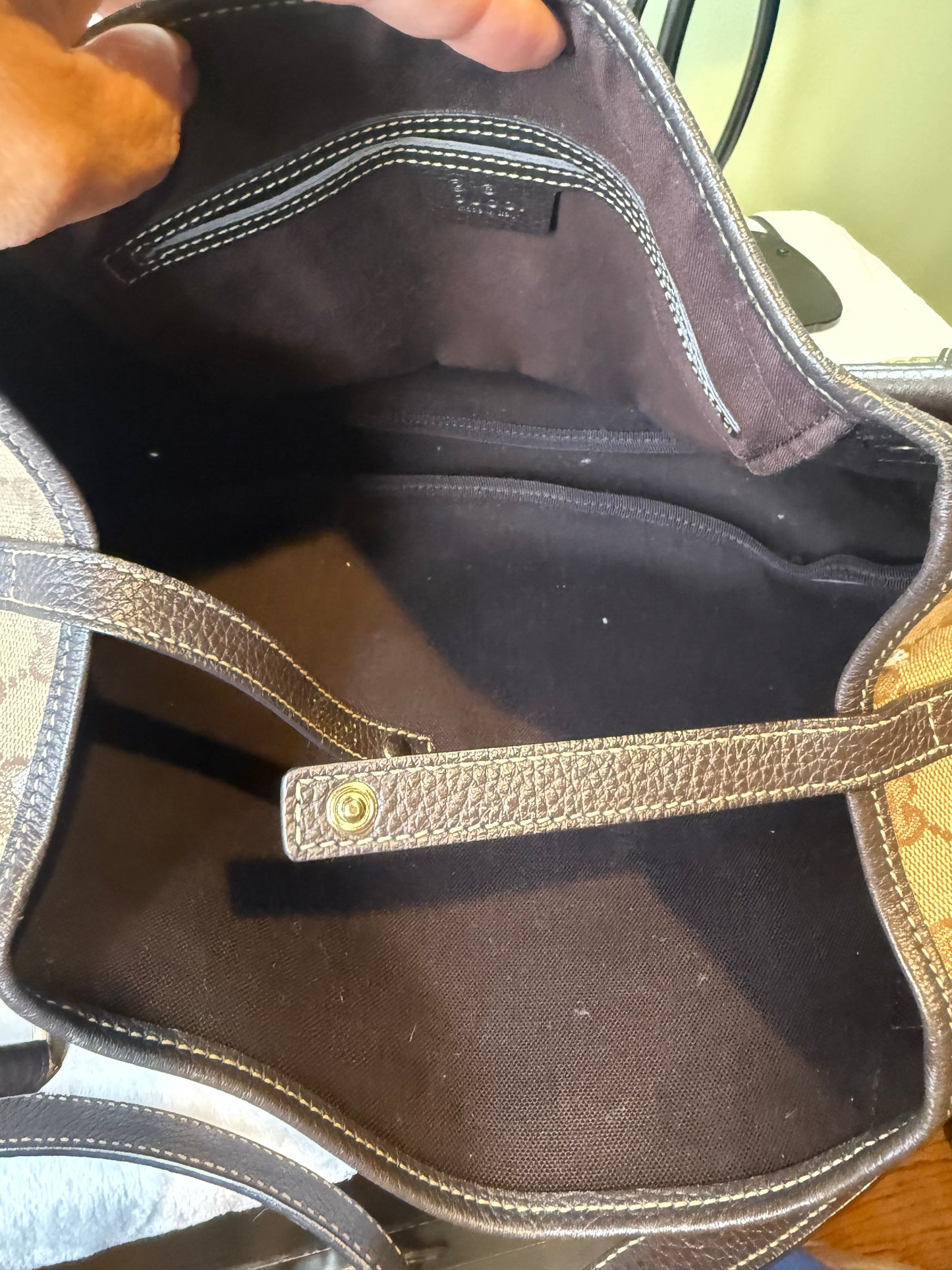 1757. Gucci GG Crystal Logo Monogram Abbey Shoulder Bag
