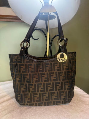 1491. Fendi Zucca Canvas Shoulder bag