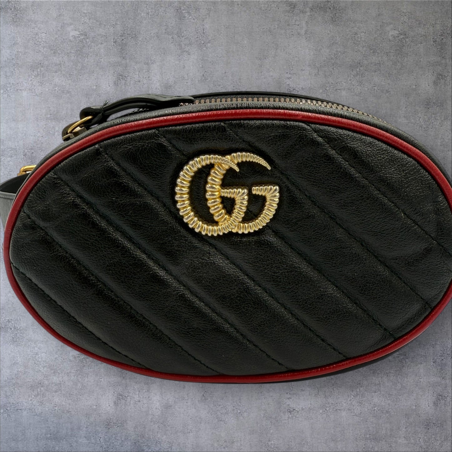 340. Gucci GG Black Calfskin Marmont Matelasse Leather Belt Bag with red trim