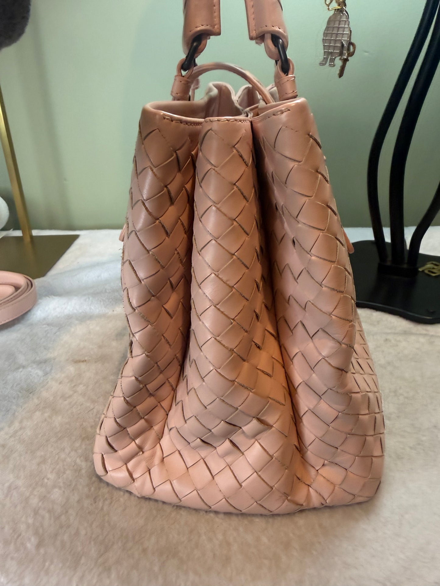 866. Bottega Venetta Pink Leather Intrecciato Nappa Small Roma Bag