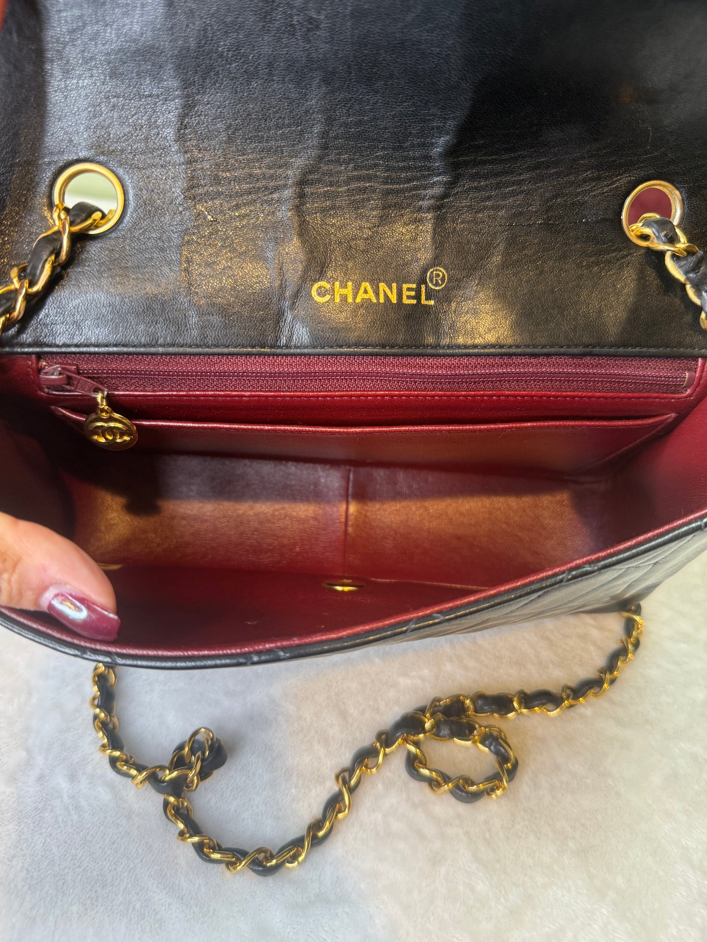 1708. Chanel Vintage Diana Lambskin (Series 2)