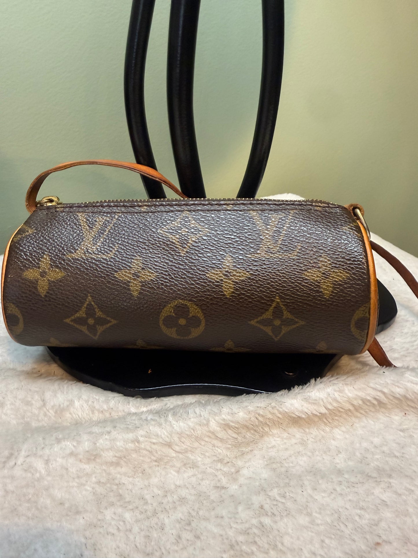 1700. Louis Vuitton Monogram Papillon 30 with mini Pouch