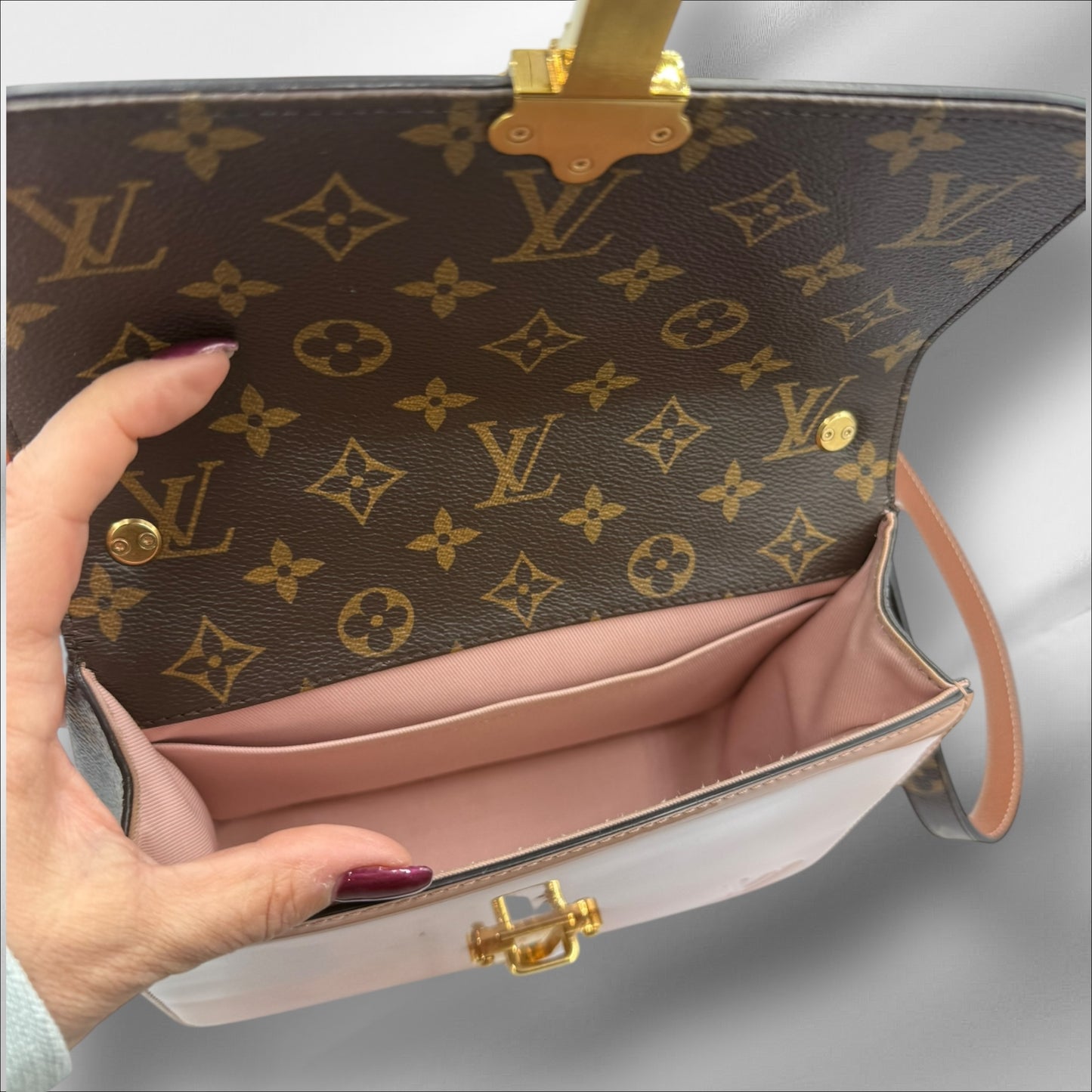 350. Louis Vuitton Monogram Cherrywood BB Rose Balerine