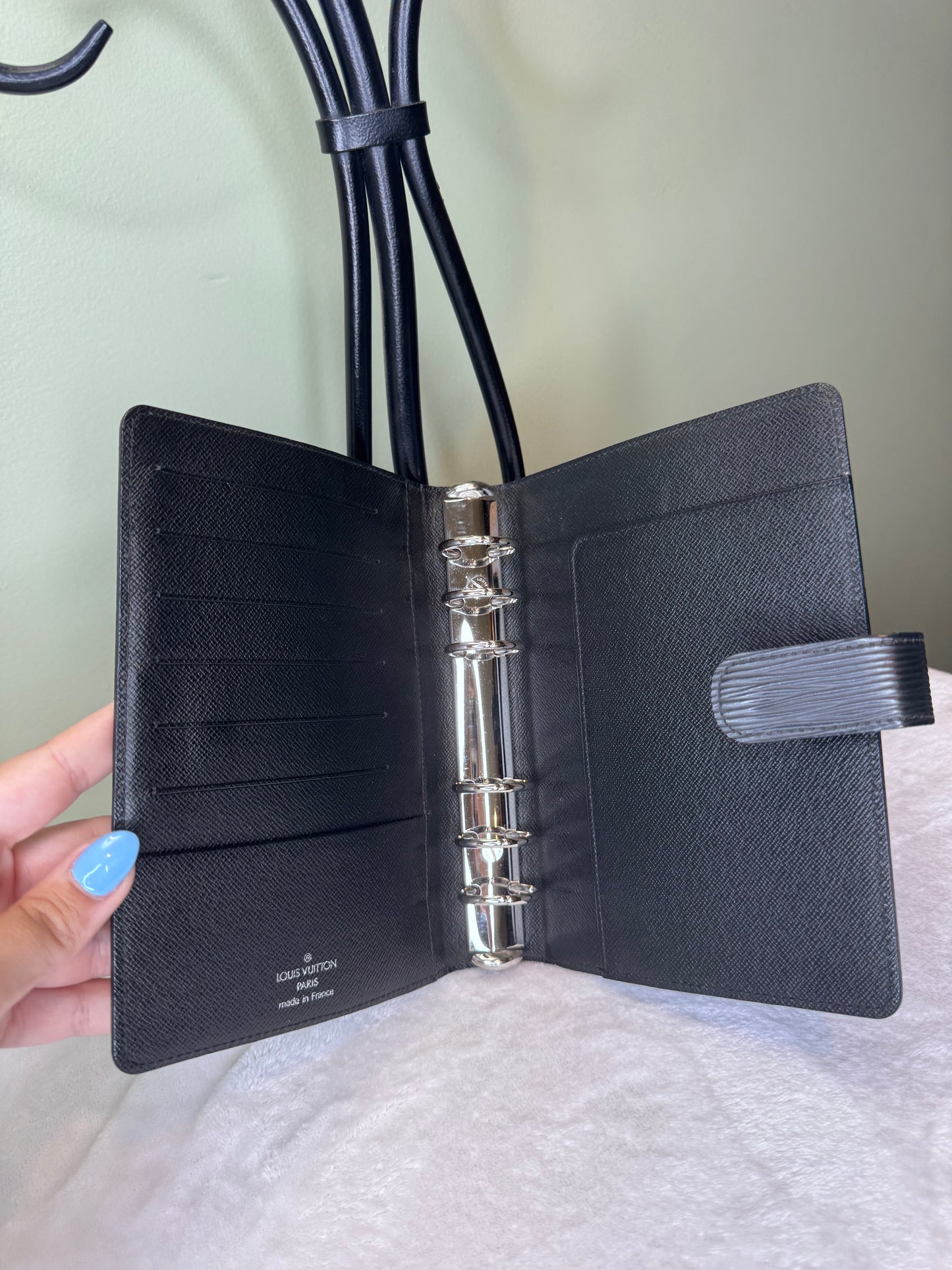 1691. Louis Vuitton Black Epi Agenda MM