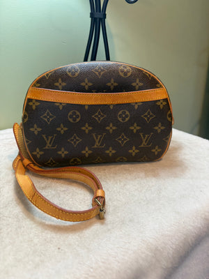 1699. Louis Vuitton Monogram Blois Shoulder Bag